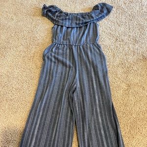Girls blue pant romper.  Like new excellent condition.  Size 8